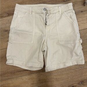 American Eagle Outfitters Cream Cargo Shorts